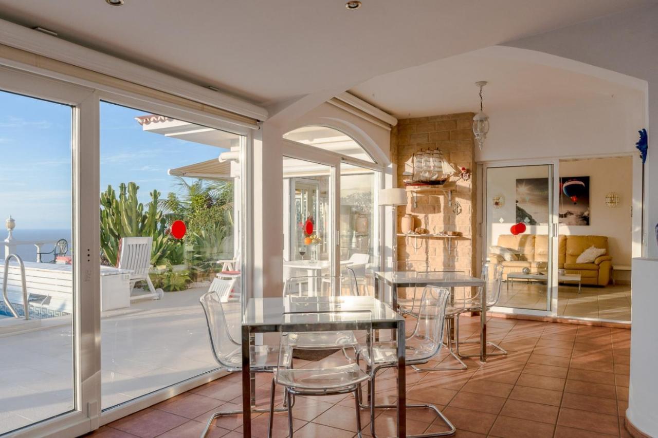 Relaxing Villa Heated Pool Luxurious Views Massage Санта-Урсула Екстер'єр фото